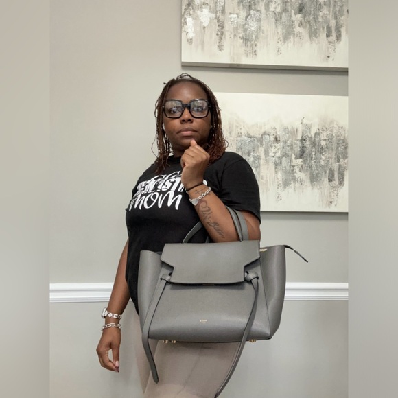 Authentic Celine MINI BELT BAG IN GRAINED CALFSKIN
GREY - Picture 15 of 15